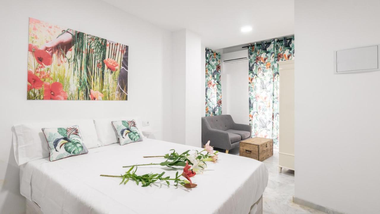 Guesthouse Room & Studio Seville La Flamenka Exterior foto